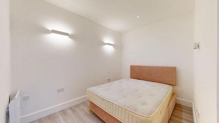 Studio to rent - Photo 3