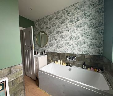 Room in a Shared House, Bennett Road, BN2 - Photo 1