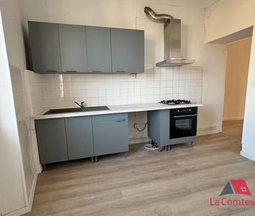 Location Appartement 4 pièces 77m² LAMBESC 13410 - Photo 5