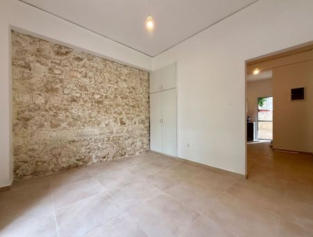 Studio/Γκαρσονιέρα για ενοικίαση Εθνική οδός - Μακρυγιάννη (Μοσχάτο) - Photo 2