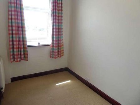 Gatacre Terrace, Walney Island, LA14 - Photo 3