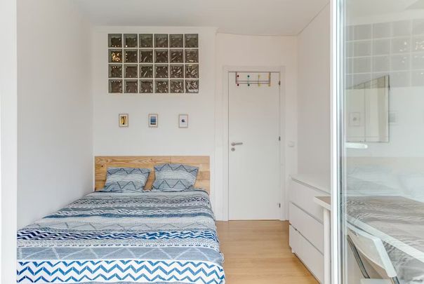 Rua Morais Soares, Lisbon, Lisbon 1170-079 - Photo 1