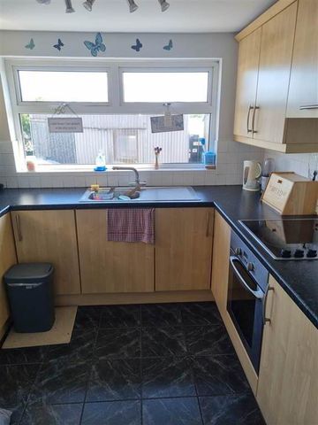 Bank Road, Larne, BT40 - Photo 3