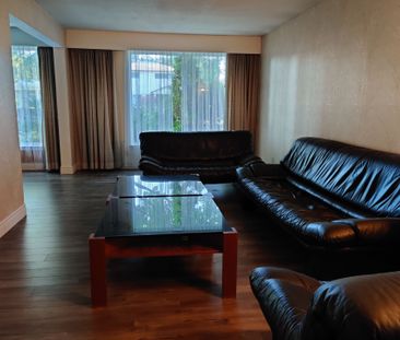 For Lease - 9 Lisburn Crescent Unit# upper, Toronto, Ontario - Photo 2