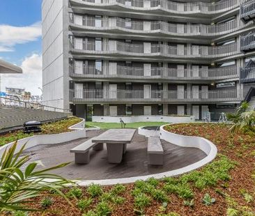 Apartment living! - Photo 1