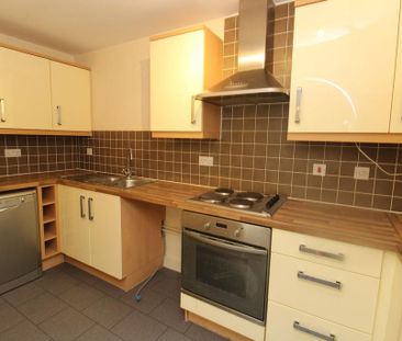 2 bedroom apartment to rent - Photo 4