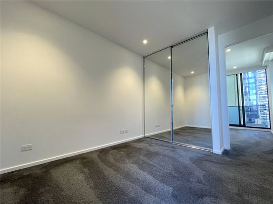 1407/151 City Road - Photo 1