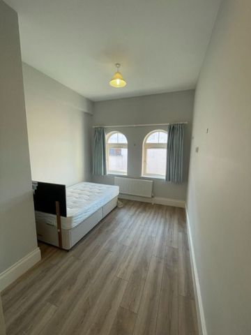 Apt 3, 34 Wellington Park, Belfast BT9 6DN - Photo 3