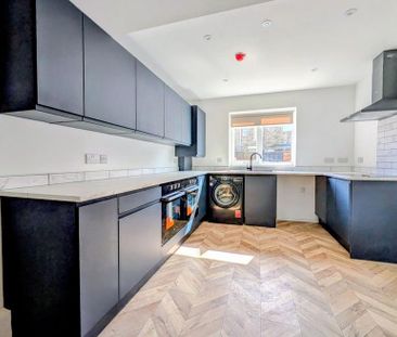 1 bedroom house of multiple occupation to rent - Photo 3