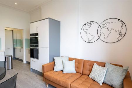 3 bedroom apartment to rent - Photo 5