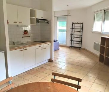 Location Appartement 1 pièce 30m² AIX EN PROVENCE 13100 - Photo 2