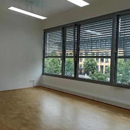 Hafen: Exclusives Apartment oder Wohnbüro gegenüber Landtag-Rheinturm-Stadttor - Photo 3