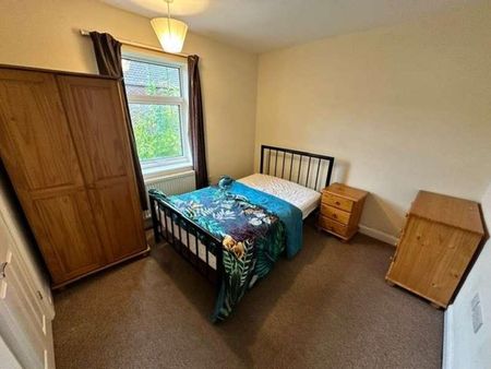 Holly Bank Road, Ubh Room, YO24 - Photo 5