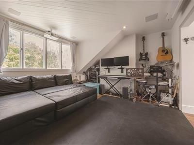 Home Road, SW11 - Photo 5