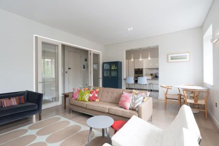 3 Bedroom Apartment To Let - Photo 5