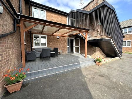 Studio to rent - Photo 5