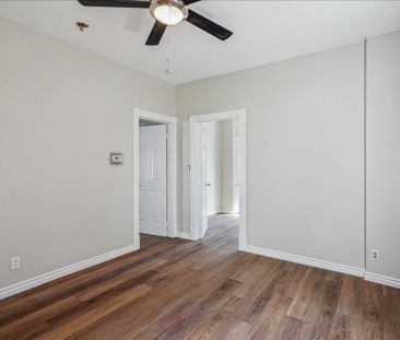 For Lease - 33 Rose Avenue Unit# Main, Brantford, Ontario - Photo 6