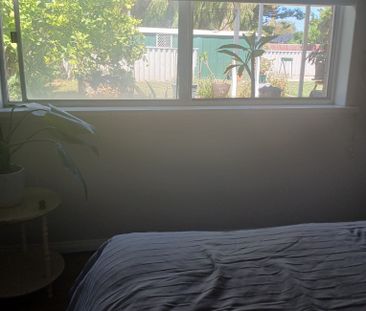 Rockingham - Photo 2