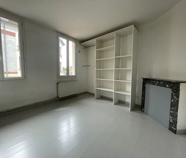 Location Maison 4 pièces 65m² - Photo 3