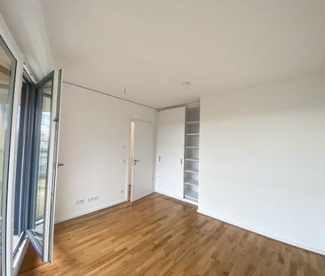 Gemütliche 2-Zimmer Wohnung mit Loggia und EBK! - Photo 1