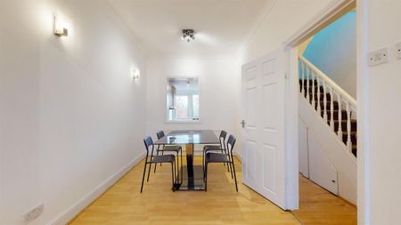 2 bedroom terraced house to rent - Photo 5