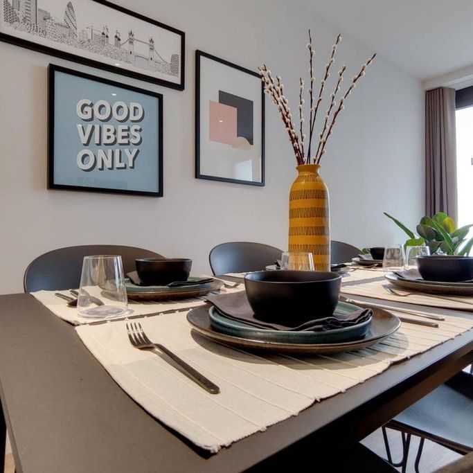2 bedroom flat to rent - Photo 1