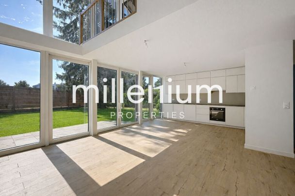 Modern semi-detached villa with independent studio - Photo 1