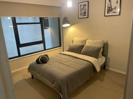 Elizabeth Bay - Photo 4