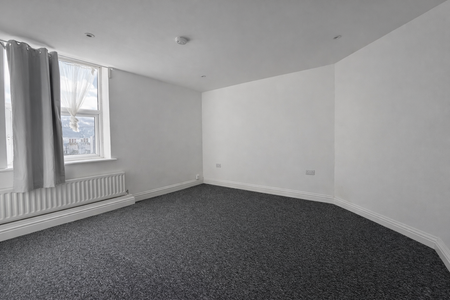 Hillside Avenue, Strood - Photo 2