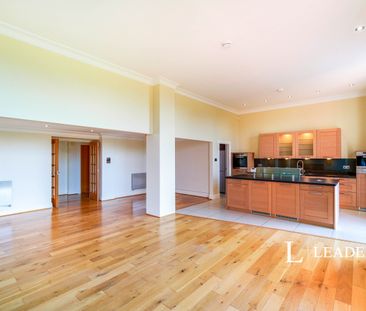 3 bedroom apartment to rent Marine Gate Mansions, Promenade, Southp... - Photo 2