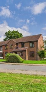 1 bedroom ground floor flat to rent - Photo 4