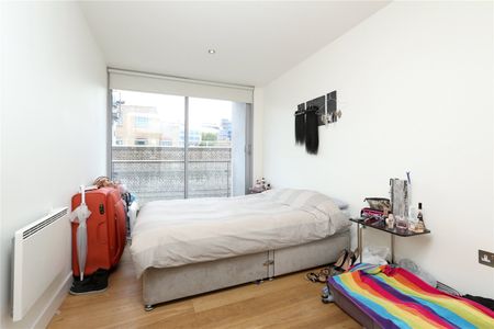 Dereham Place, Shoreditch, London, EC2A 3HJ - Photo 4