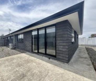 Affordable close to SIT - Photo 4