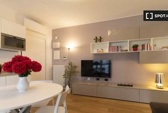 milan, Lombardy 20142