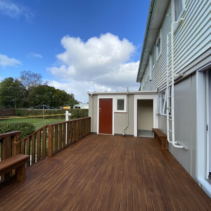 3 Bedroom property available now - Photo 1