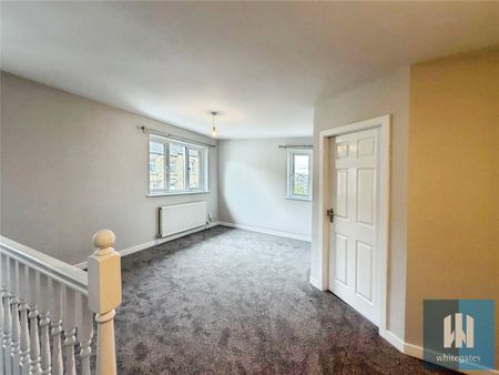 Birkhouse Lane, Moldgreen, Huddersfield, HD5 - Photo 2