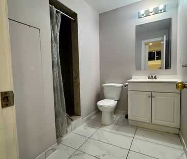 For Lease - 29 Gore Drive Unit# Bsmt, Barrie, Ontario - Photo 2