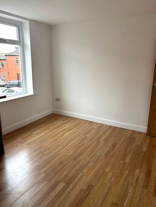 £1,250 PCM, Newly Refurbished Two/Three Bedroom Duplex in Broadway, Adamsdown, Cardiff, CF24 1QF - Photo 1