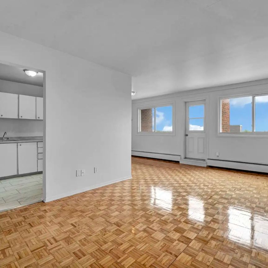 Place Charles-Albanel — 2 Bedroom - unit 311 - Photo 1