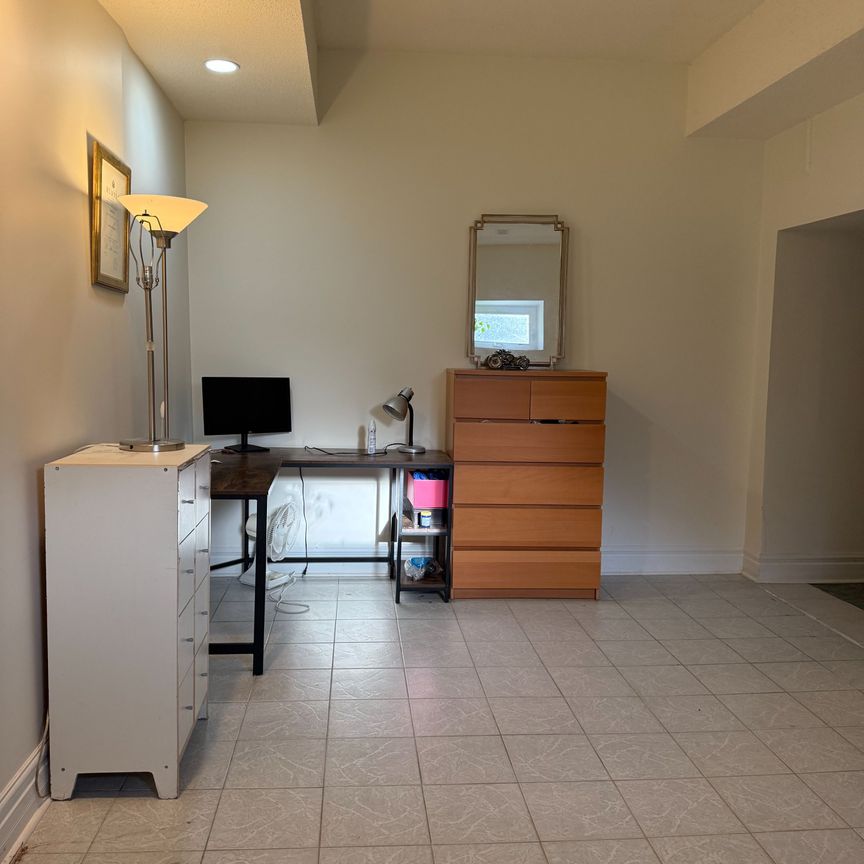For Lease - 90 Stephanie Boulevard, Vaughan, Ontario - Photo 1