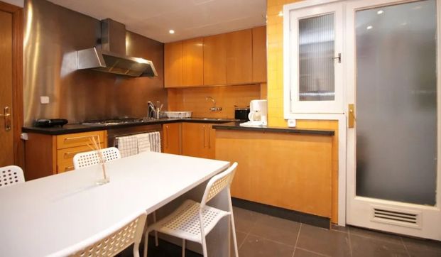 Carrer de González Tablas, Barcelona, Catalonia 08034 - Photo 1