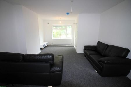 4 bedroom terraced house to rent - Photo 2