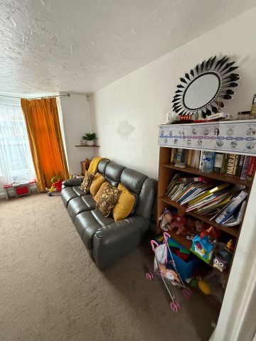 4 Bed Terraced House, Oldfield Road, CV5 - Photo 4