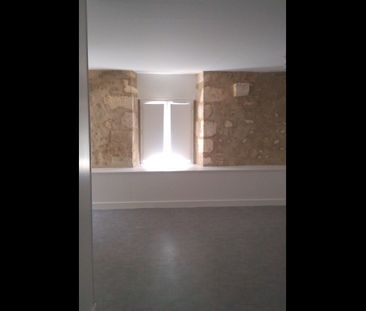 Location Appartement 2 pièces 53 m² Saint-Marcel - Photo 2