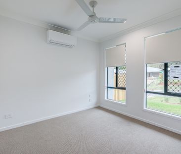 Stylish 3 Bedroom Duplex - Photo 3