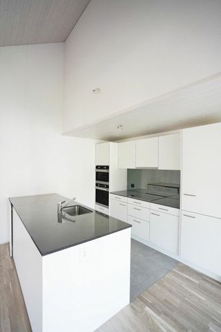 Moderne Dachwohnung mit gemütlichem Balkon - Foto 2