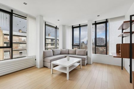 Location Appartement 2 pièces Meublé 55m² PARIS 13ème - Photo 4