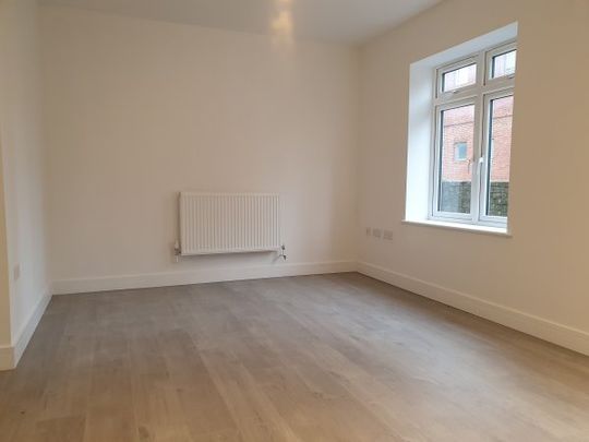 Junction Road, Totton - Photo 1