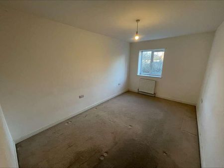 Central Luton - Bedford Heights - - Balcony - Bedroom, LU2 - Photo 3