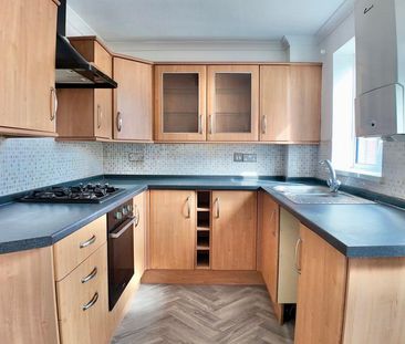 2 bedroom terraced house to rent - Photo 5